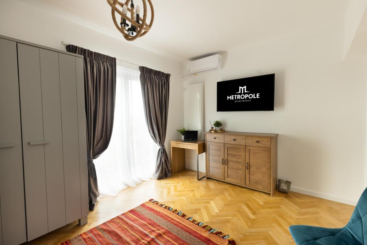 Metropole Apartments Panoramic Ateneum Bucharest Exterior photo
